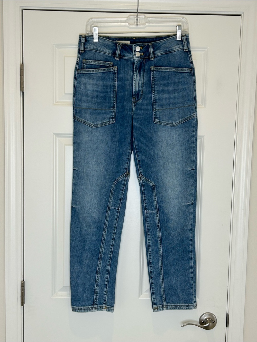 Pilcro Straight Leg Jeans Medium Blue Wash Size 27 Patch Pockets Button Anthro